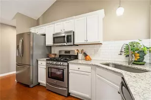 606 Somerton Pl, Cumming, GA 30040 - Photo 18