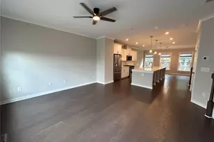 2035 Holtz Ln NW, Atlanta, GA 30318 - Photo 8