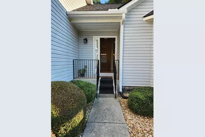 1025 Winding Brook Way, Fairburn, GA 30213 - Photo 2