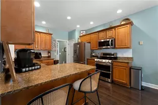 28 Priory Club Dr NW, Cartersville, GA 30120 - Photo 16