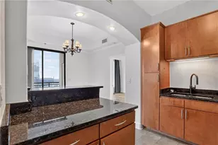 3445 Stratford Rd NE, Atlanta, GA 30326 - Photo 6