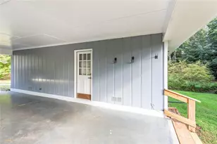 1834 Dogwood Ct SW, Snellville, GA 30078 - Photo 32