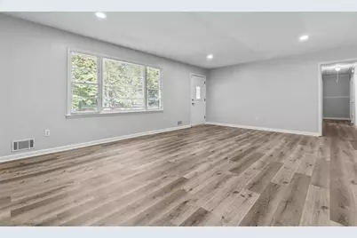 1834 Dogwood Court SW, Snellville, GA 30078 - Photo 4
