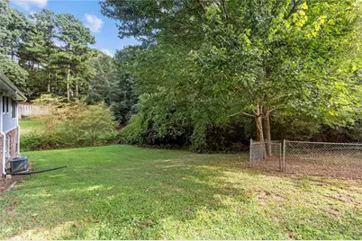 1834 Dogwood Court SW, Snellville, GA 30078 - Photo 30