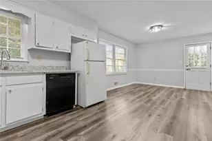 1834 Dogwood Ct SW, Snellville, GA 30078 - Photo 12