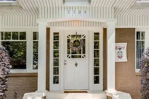 2104 Delano Dr NE, Atlanta, GA 30317 - Photo 2