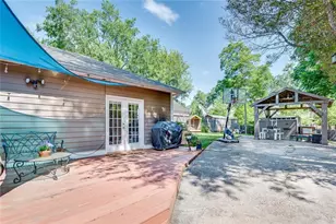 2104 Delano Dr NE, Atlanta, GA 30317 - Photo 8