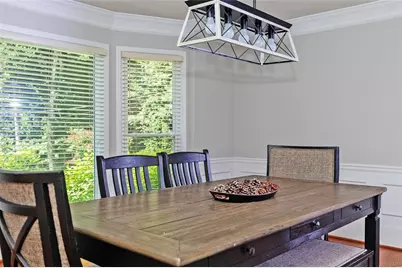 415 Spindle Court, Sandy Springs, GA 30350 - Photo 8