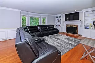 415 Spindle Ct, Sandy Springs, GA 30350 - Photo 22