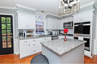 415 Spindle Court, Sandy Springs, GA 30350 - Photo 18
