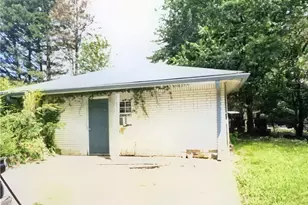 4955 Campbellton Rd SW, Atlanta, GA 30331 - Photo 1