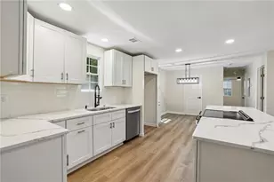 1970 Oana St SW, Atlanta, GA 30310 - Photo 8