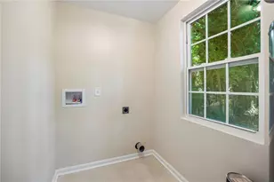 1970 Oana St SW, Atlanta, GA 30310 - Photo 22