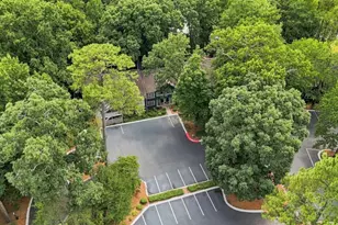 1340 N Crossing Dr NE, Atlanta, GA 30329 - Photo 42