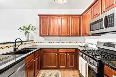 9820 Alger Trace, Johns Creek, GA 30022 - Photo 10