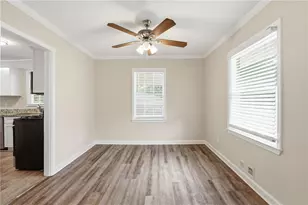 1972 S Columbia Pl, Decatur, GA 30032 - Photo 10