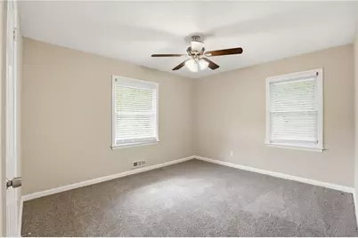 1972 S Columbia Place, Decatur, GA 30032 - Photo 16