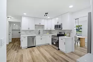 1362 Murdock Rd, Marietta, GA 30062 - Photo 14