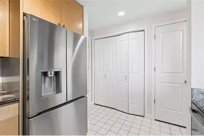 3338 Peachtree Road NE #1810, Atlanta, GA 30326 - Photo 8