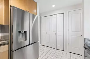 3338 Peachtree Rd NE, Atlanta, GA 30326 - Photo 8
