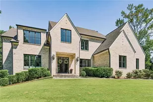 765 Heards Ferry Rd, Sandy Springs, GA 30328 - Photo 4
