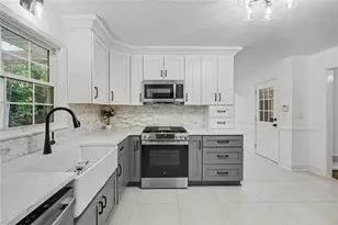 578 Glennhaven Dr NW, Marietta, GA 30064 - Photo 6