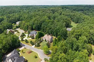 360 Dewpoint Ln, Johns Creek, GA 30022 - Photo 88