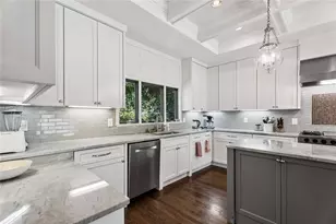 1691 Friar Tuck Rd NE, Atlanta, GA 30309 - Photo 16
