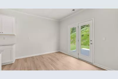 6069 Airedale Drive, Union City, GA 30213 - Photo 8