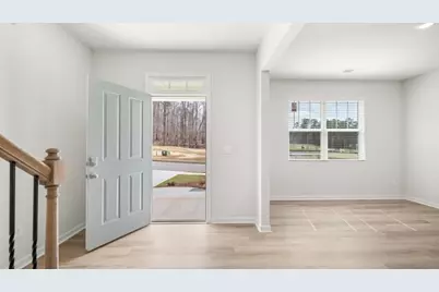 6071 Airedale Drive, Union City, GA 30291 - Photo 4