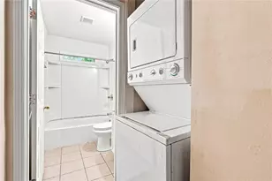 1071 Center St NW, Atlanta, GA 30318 - Photo 18