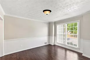 136 Springcrest Trail, Lawrenceville, GA 30046 - Photo 8