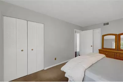 6905 Park Avenue, Sandy Springs, GA 30342 - Photo 14