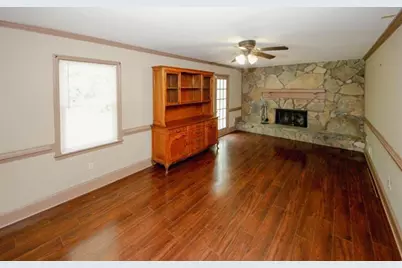 4033 Scenic Mountain Drive, Snellville, GA 30039 - Photo 12