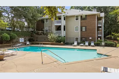 611 Barrington Hills Drive, Sandy Springs, GA 30350 - Photo 10