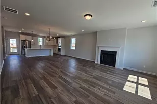 3670 Willow Glade Trl, Lawrenceville, GA 30043 - Photo 2
