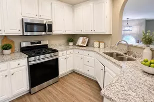 3603 Vineyard Way, Smyrna, GA 30082 - Photo 4