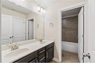 7695 Highland Bluff, Sandy Springs, GA 30328 - Photo 20
