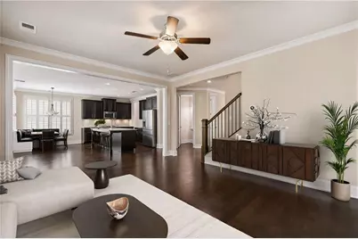 7695 Highland Bluff, Sandy Springs, GA 30328 - Photo 8