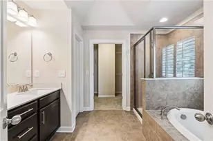 7695 Highland Bluff, Sandy Springs, GA 30328 - Photo 14
