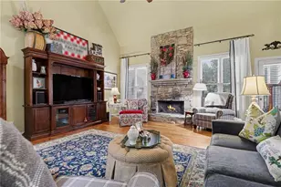 4638 Cardinal Ridge Way, Flowery Branch, GA 30542 - Photo 6