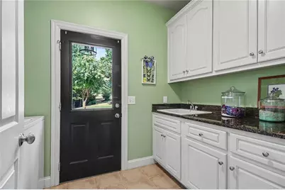4638 Cardinal Ridge Way, Flowery Branch, GA 30542 - Photo 16