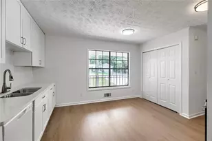 6831 Cedar Dr, Riverdale, GA 30296 - Photo 10
