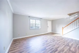 6900 Roswell Rd, Sandy Springs, GA 30328 - Photo 8