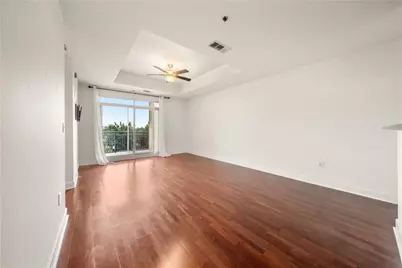 325 E Paces Road NE #606, Atlanta, GA 30305 - Photo 2