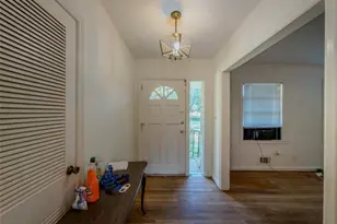 246 Beech Creek Cir, Winder, GA 30680 - Photo 6