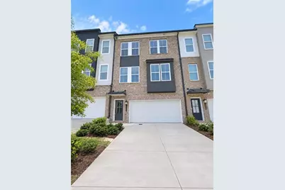 1449 Creekside Cir NW, Atlanta, GA 30318 - Photo 2