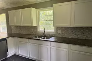 130 Taunton Rd, Covington, GA 30014 - Photo 4