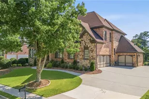 2711 Trailing Ivy Way, Buford, GA 30519 - Photo 8