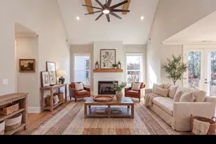 806 Magnolia Walk, Peachtree City, GA 30269 - Photo 2
